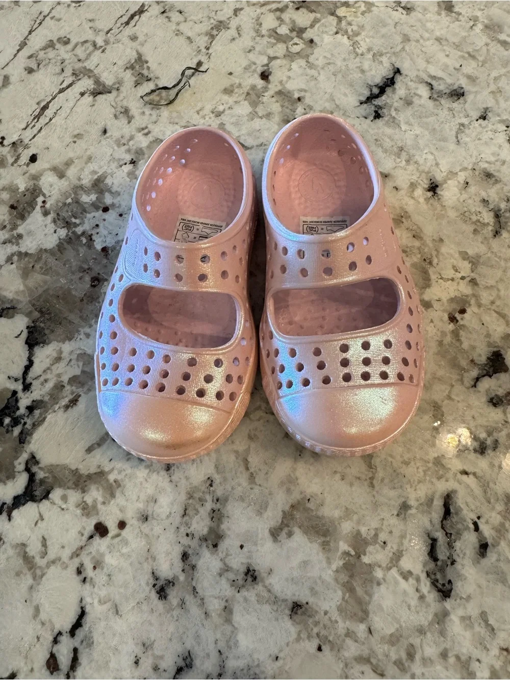 Native Kids Mary Jane in Shimmery Pink